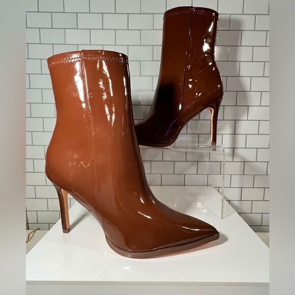 NWOB Steve Madden Bootd   - Picture 2 of 8